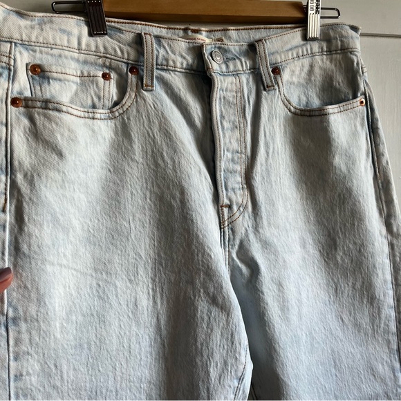 Levi’s Wedgie Skinny Jeans - Picture 4 of 10